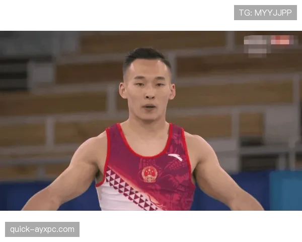 肖若腾赛前啃面包那会儿,谁懂啊 肖若腾赛前啃面包那会儿,谁懂啊